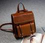 Sac à dos en cuir marron avec rabat et boucles, Petit cartable en cuir