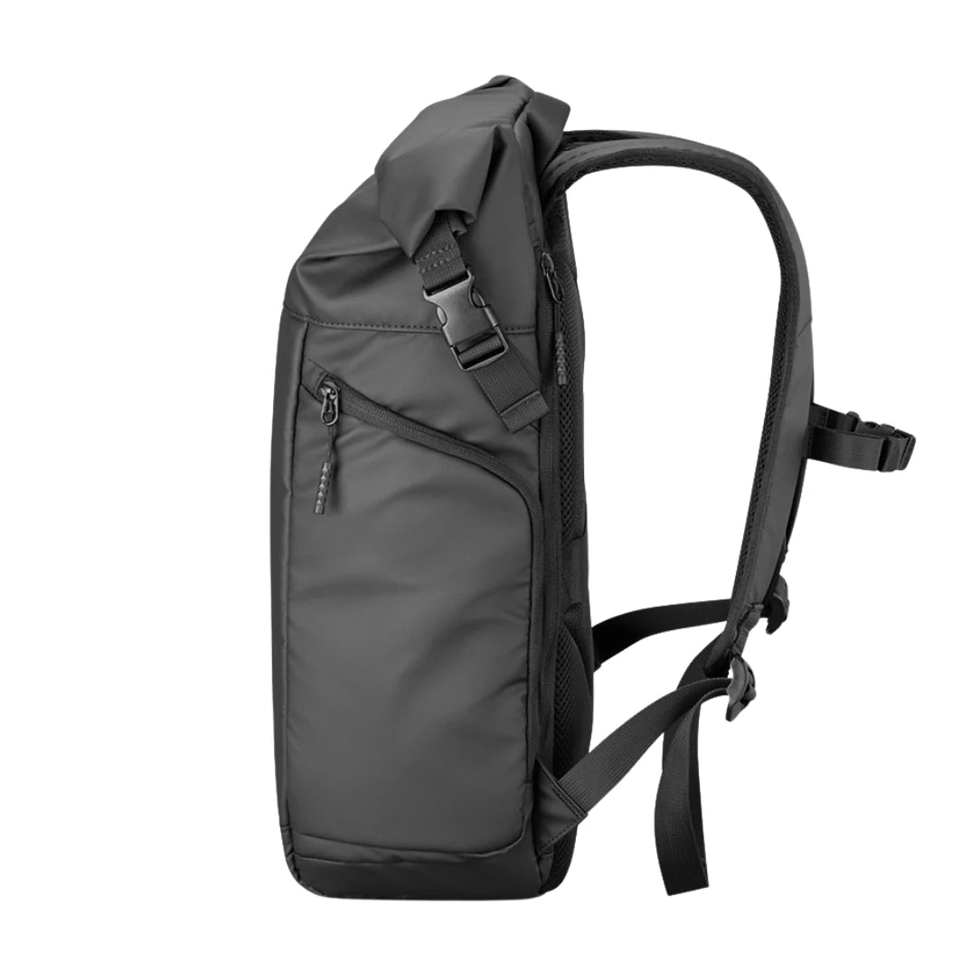 Sac à dos gris foncé à roulettes Nebula XB avec bretelles ajustables et poches zippées