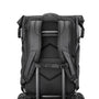Sac à dos noir à rouleau Nebula XB avec bretelles rembourrées et passant pour bagages