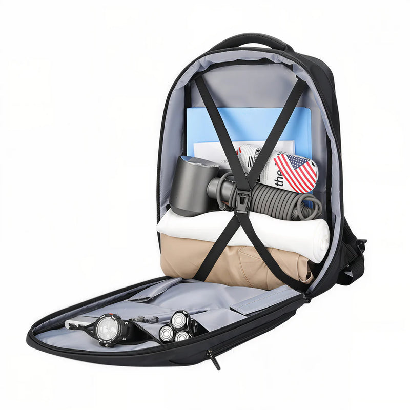 Sac à dos cabine PC 15 pouces MR96 ouvert avec vêtements, accessoires et drapeau américain