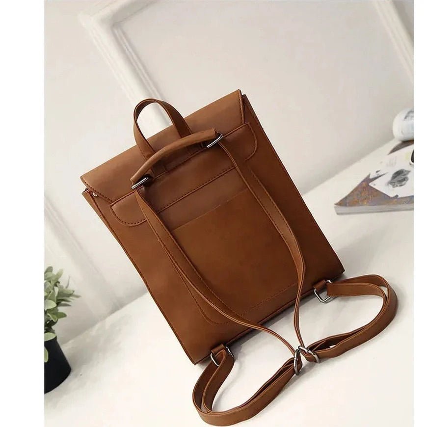 Sac à dos chic cuir en faux cuir marron avec bretelles réglables pour un style élégant