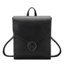 Sac à dos chic cuir en faux cuir noir avec rabat enveloppe et anneau en argent