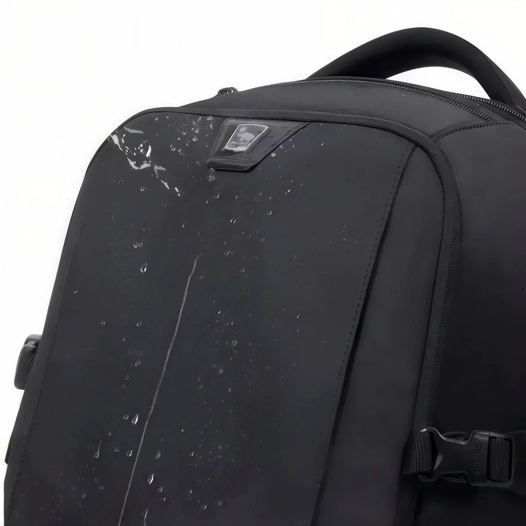 Sac à dos collège ergonomique PackWorld noir imperméable avec gouttes d’eau