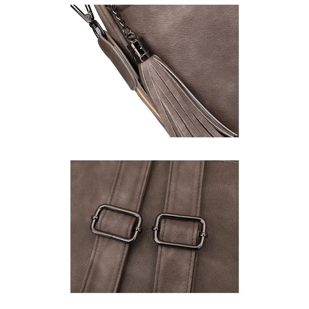 Sac à dos cuir souple taupe avec bretelles ajustables et charm en tassel