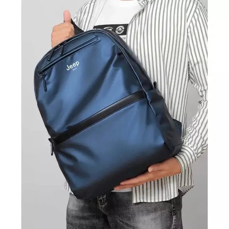 Sac à dos de classe bleu avec trim noir et deux compartiments zippés