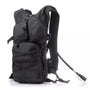 Sac à dos de randonnée léger CamelBak noir avec plusieurs compartiments zippés et cordon de serrage