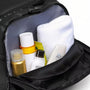 Sac à dos de sport gris avec compartiment chaussures et produits beauté