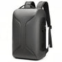 Sac à dos de travail antivol Citadelle avec coque dure sombre, bretelles et serrure intégrée