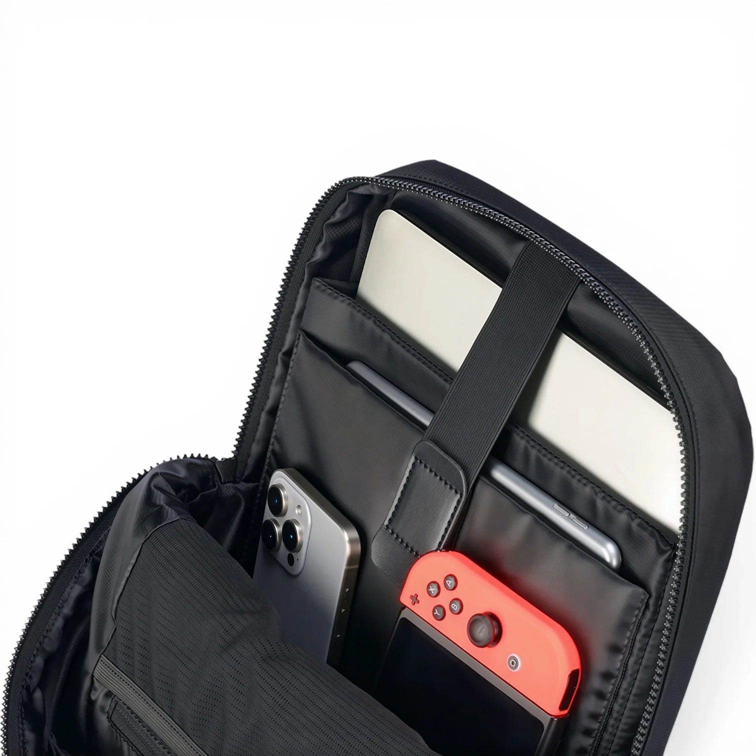 Sac à dos Ryden HB77 noir nylon avec smartphone, tablette et Switch rouge