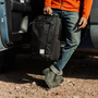 Sac à dos de voyage 26L CBT X noir nylon avec patch blanc rectangle avant