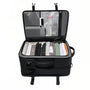 Valise cabine extensible AeroPack 30 avec vêtements, livres et accessoires bien rangés