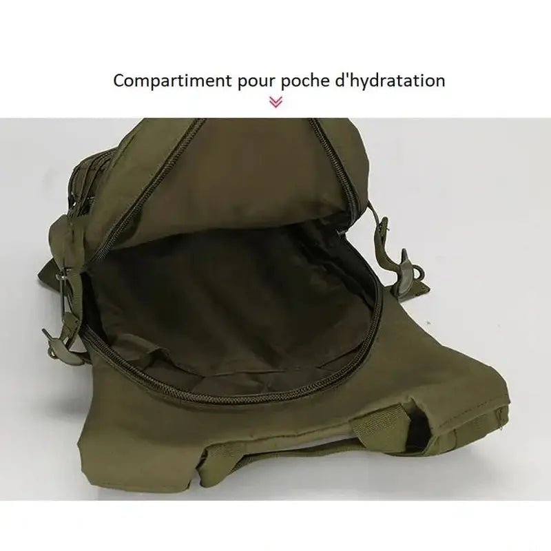 Sac à dos d’hydratation 15l vert olive ouvert avec compartiment pour poche à eau