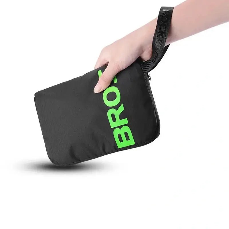 Pochette en nylon pliable noire avec graphique vert BRO et dragonne ajustable