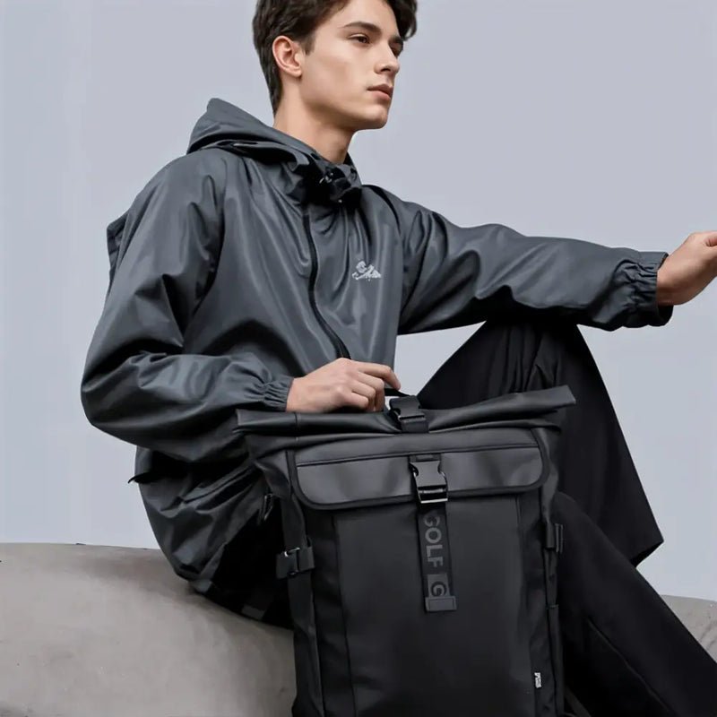 Sac à dos imperméable homme Aqua Golf I noir avec fermeture à boucle frontale