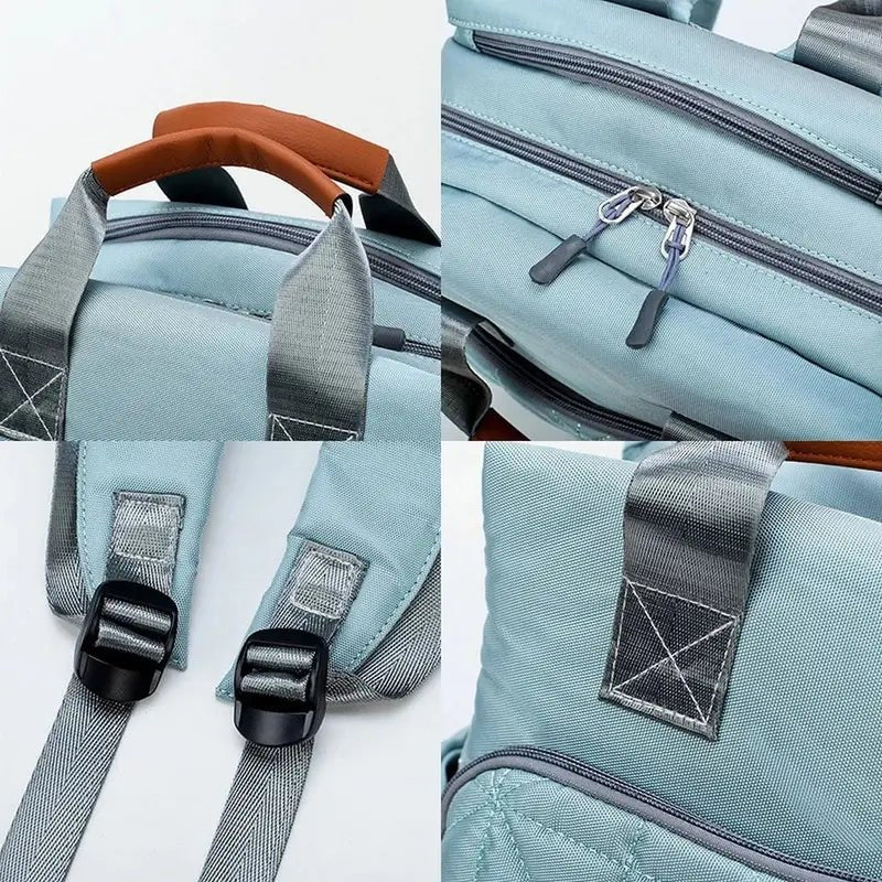 Sac à dos à langer bébé bleu clair avec poignées en simili cuir marron et compartiments