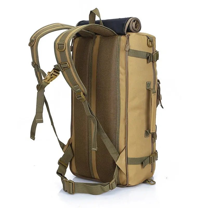 Sac à dos militaire 50 litres en kaki avec bretelles réglables et poignée supérieure