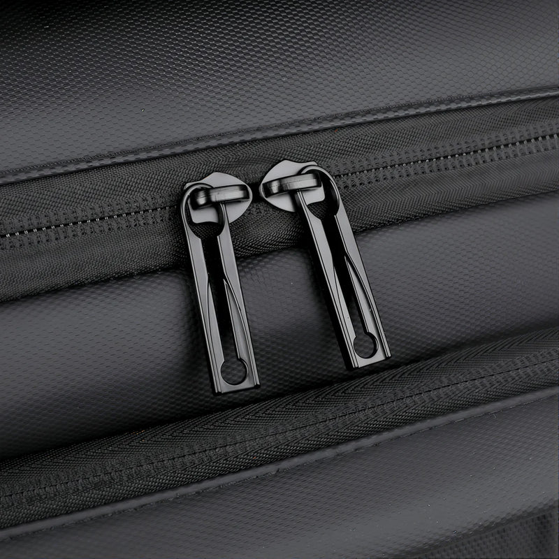 Deux tirettes de fermeture éclair métalliques noires sur tissu texturé pour Sac à dos Rigel