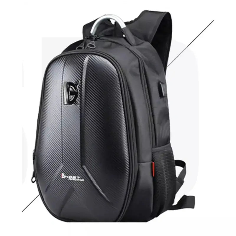 Sac à dos moto rigide en cuir noir avec texture en fibre de carbone et port USB