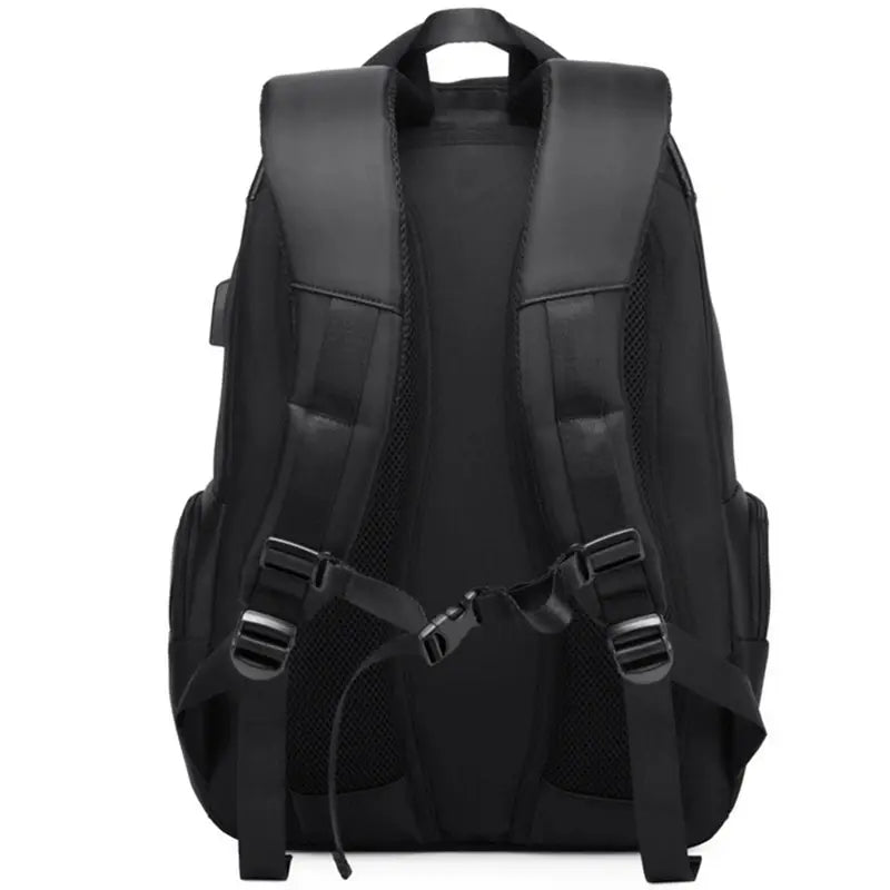 Sac à dos multi compartiments noir avec bretelles rembourrées et sangle poitrine