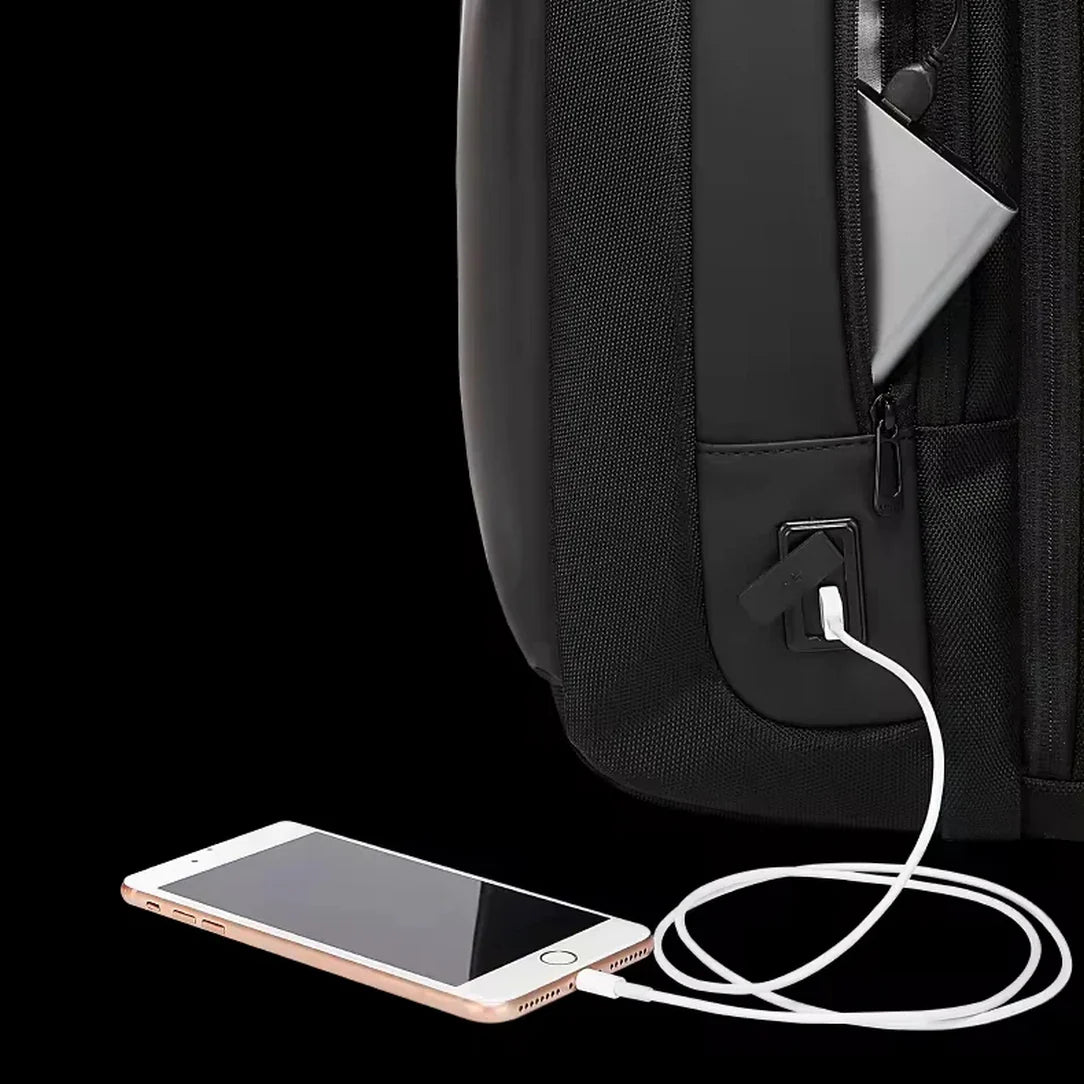 Sac à dos ordinateur 17 pouces Orion avec port de chargement USB intégré