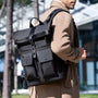 Sac à dos ordinateur imperméable homme noir avec poches extérieures et bretelles ajustables