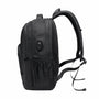 Sac à dos ordinateur pour homme Nova One noir avec poche en mesh, port USB et bretelles rembourrées