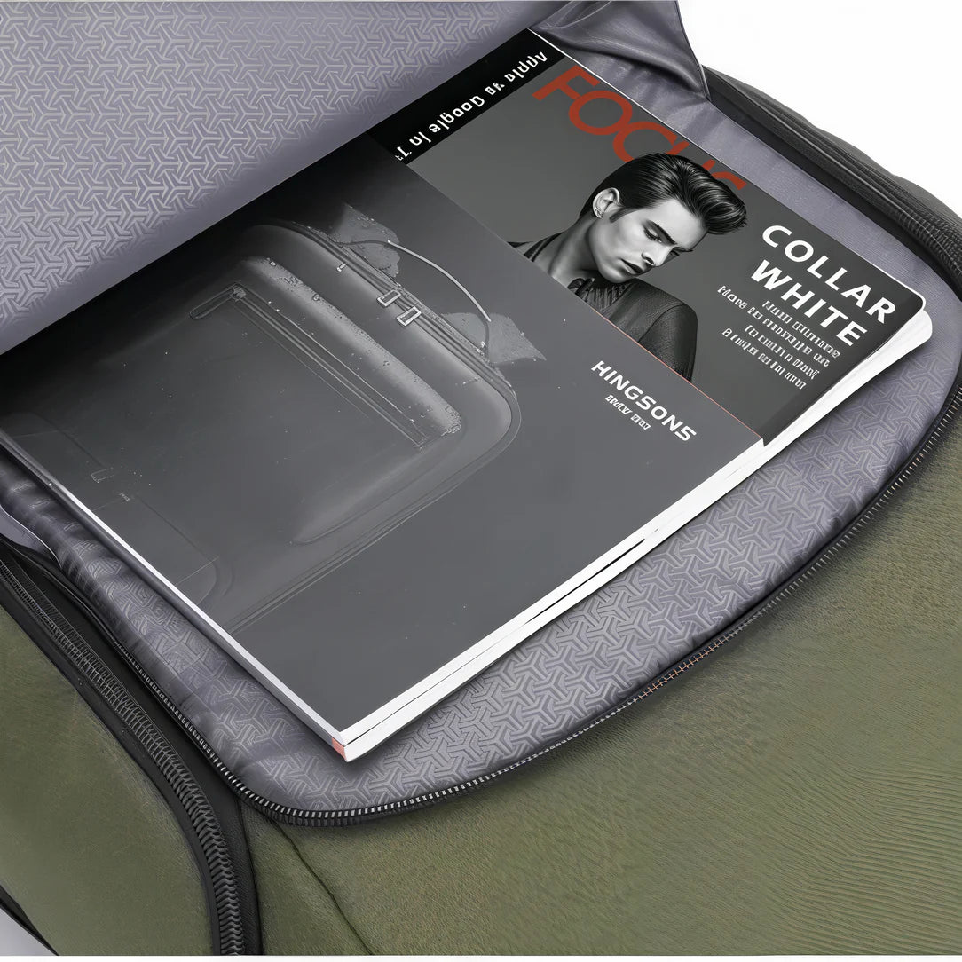 Sac à dos PC portable ouverture 180° en vert olive avec magazine à l’intérieur