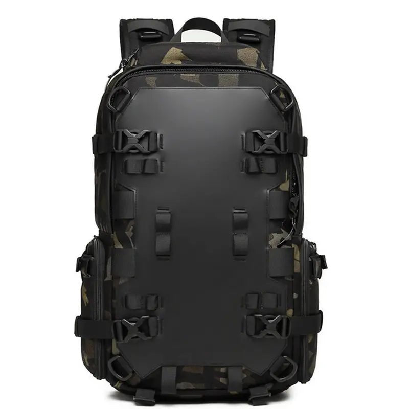 Sac à dos pratique noir et camouflage tactique avec plusieurs sangles et boucles