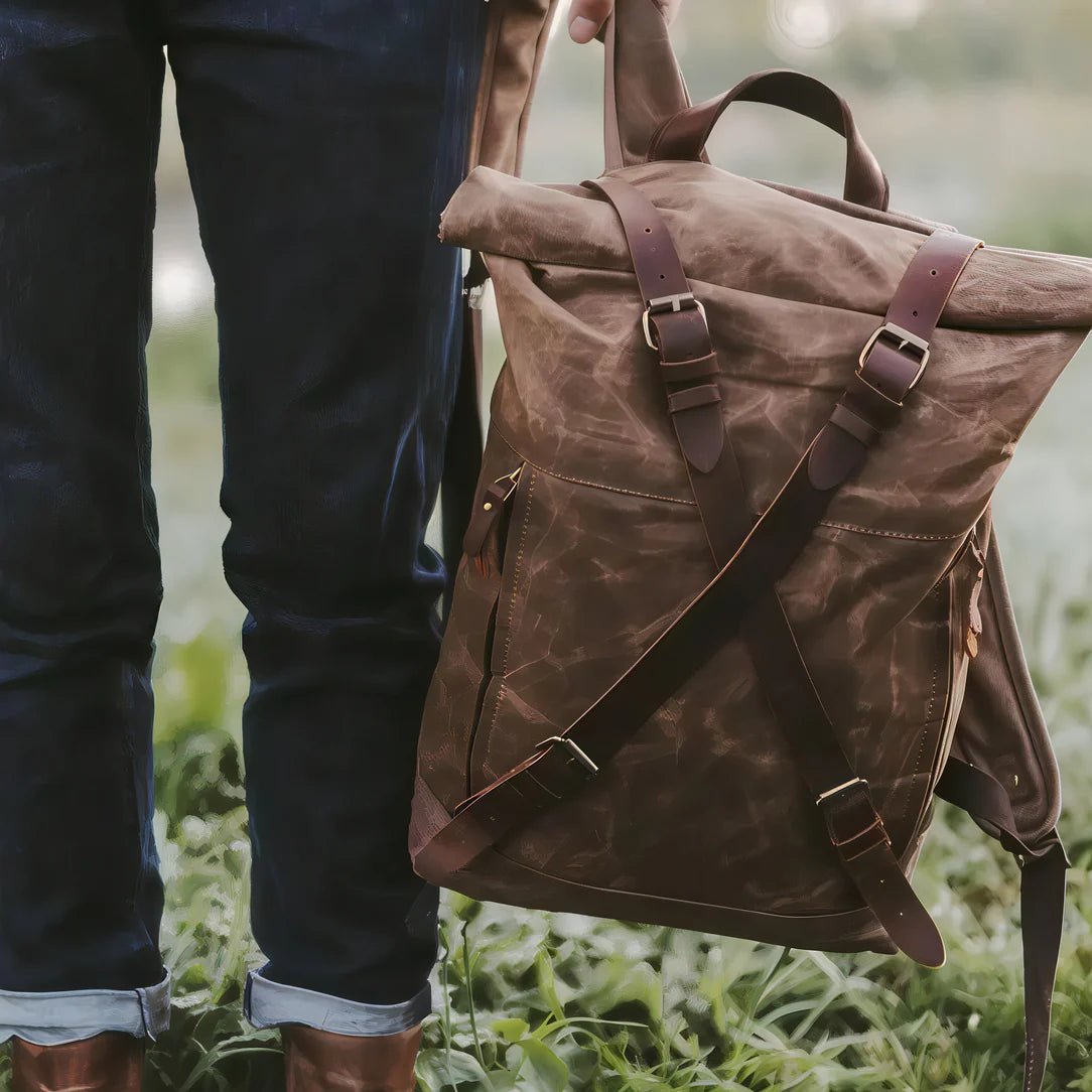 Sac à dos roll top rétro en toile cirée avec sangles en cuir élégantes