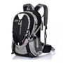 Sac à dos sport léger 25L noir et gris avec plusieurs compartiments et bretelles ajustables