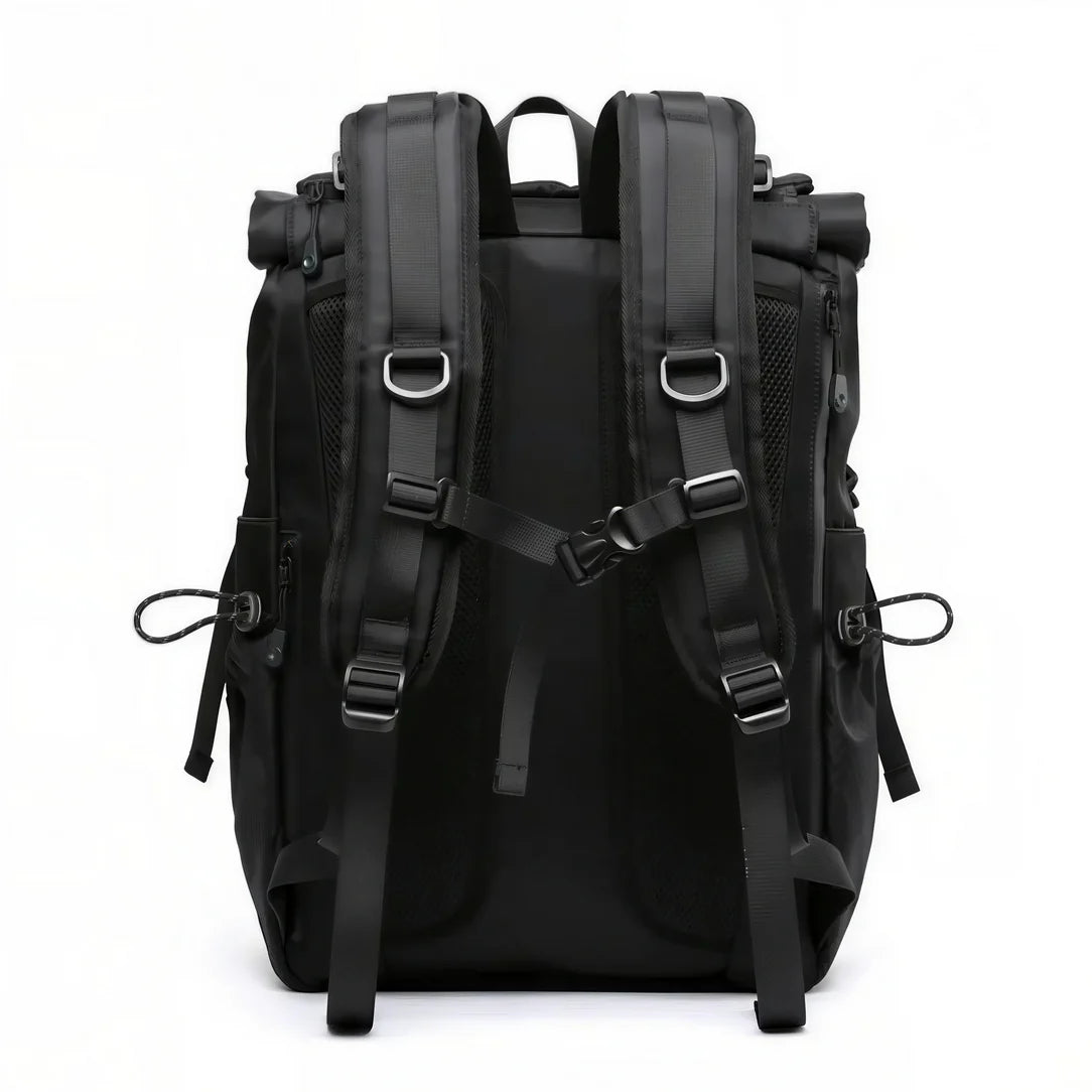 Sac à dos urbain homme Kratos noir avec bretelles rembourrées et sangle sternum