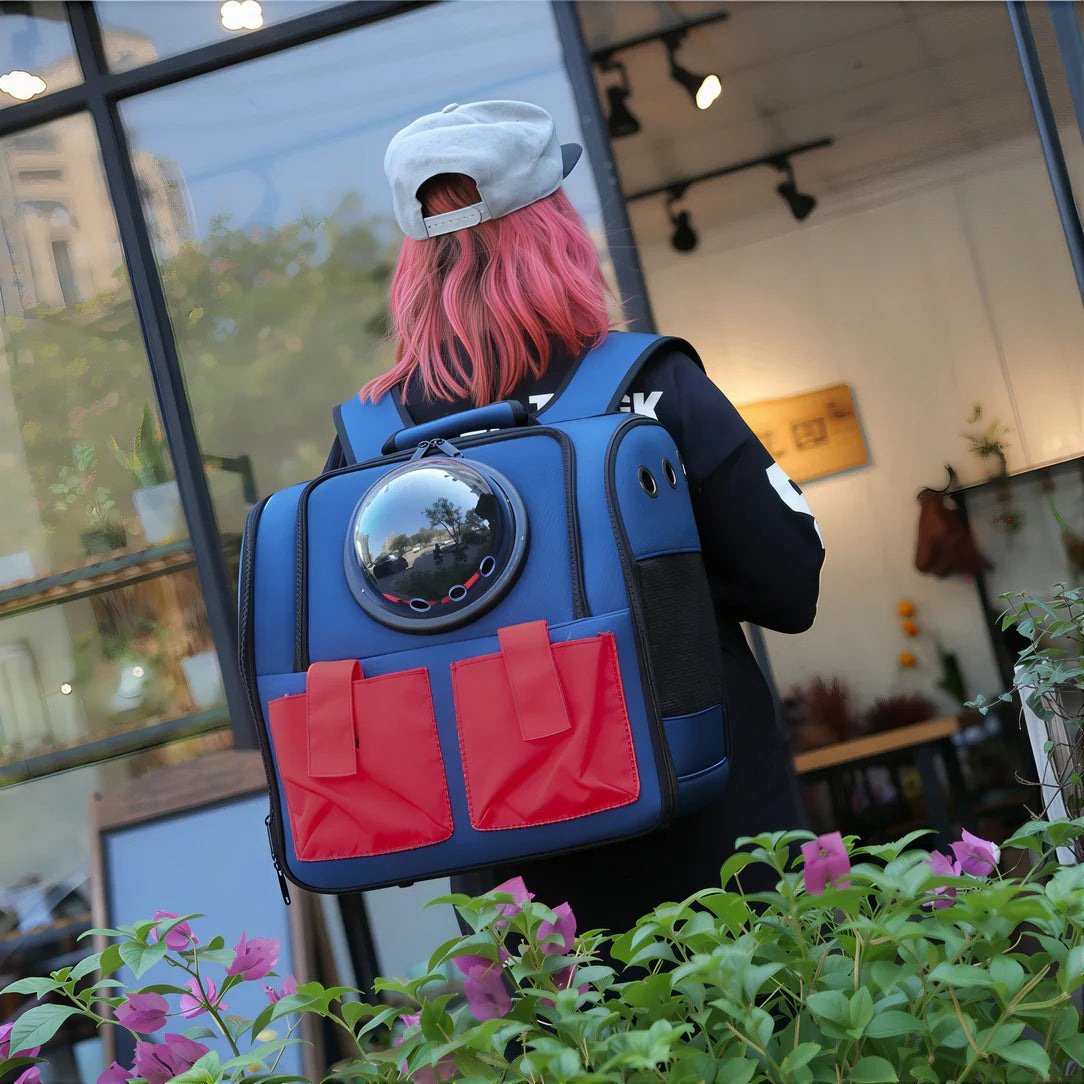 Sac chat transport grande taille Wisker, sac à dos bleu avec fenêtre en bulle et poches rouges