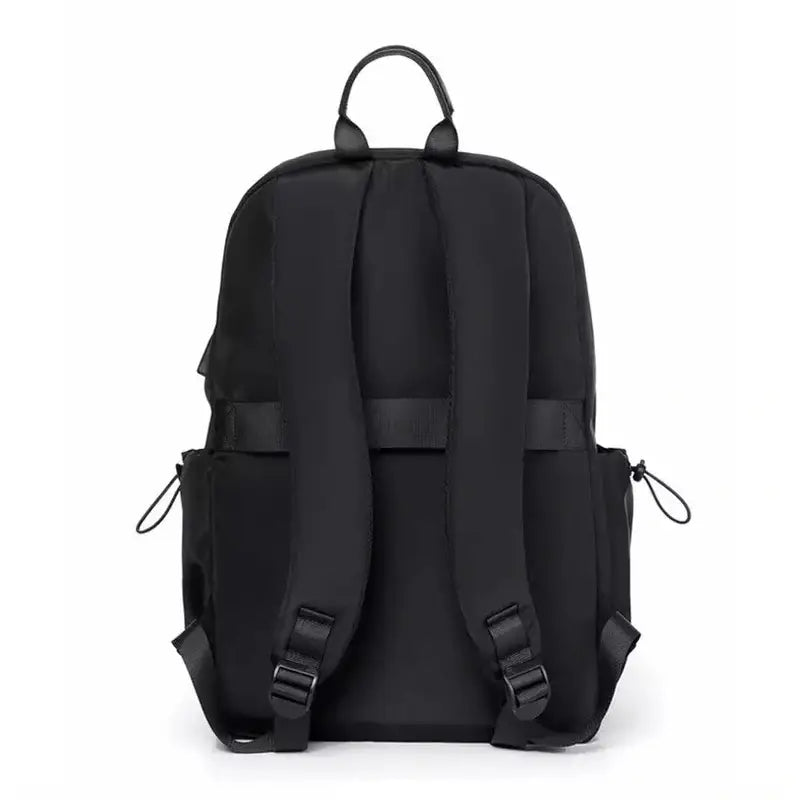 Sac de cours lycée homme avec sac à dos noir, bretelles ajustables et poches latérales