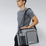 Sac isotherme bandoulière 27L gris et noir avec plusieurs compartiments et bandoulière