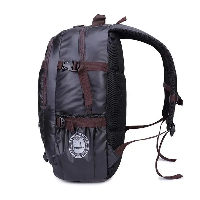 Sac urbain homme sac à dos étanche noir avec bretelles marron pour homme